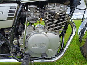 Musta numbriga 1978.a Yamaha XS 400 (6 foto / 6)