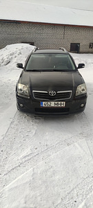 Müüa auto Toyota Avensis (3 foto / 8)