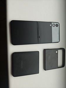 Samsung Z Flip 3 (3 foto / 6)