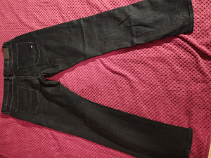 Tommy Hilfiger (4 фото из 4)