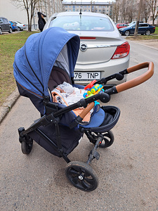 Lapsevanker 2 in 1 + autoiste (5 foto / 6)