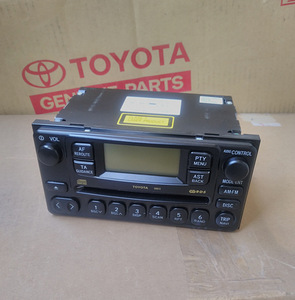 Toyota Avensis Verso Previa radio 86120-44170