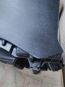 Toyota Land Cruiser 150 58910-60070-C0 58910-60071-C0 (3 foto / 7)