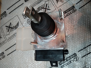 Toyota Lexus 47210-60023 04465-0W110 04466-33180 (5 foto / 7)