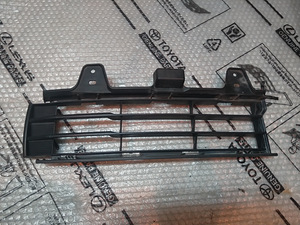 Toyota Land Cruiser 200 52611-60050 53112-60040 53112-60050 (4 foto / 4)
