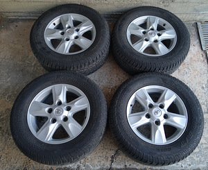 Toyota Land Cruiser 100 200 R18 valuveljed rehvidega (1 foto / 5)