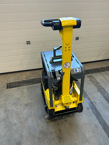 Wacker Neuson DPU 3050 206kg pinnasetihendaja (3 foto / 5)