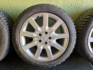 5x112 Mercedes-Benz 18" veljed + naastrehvid (2 foto / 9)