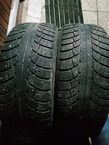 Gislaved 205/60 R16 naastrehvid (1 foto / 2)
