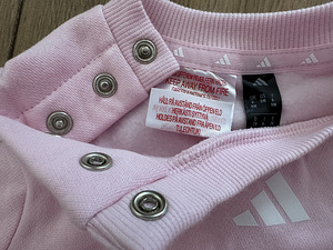 UUS Dressikomplekt Adidas, suurus 74 (3 foto / 4)