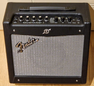 Гитарный усилитель Fender Mustang I (1 фото из 5)