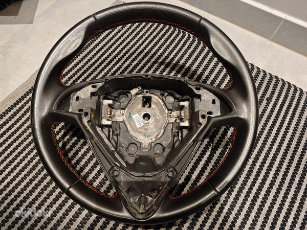 Alfa Romeo Giulietta FL руль