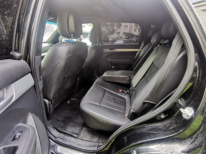 KIA SORENTO (6 фото из 7)