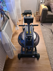 Sõudeergomeeter Tunturi CardioFit R60W (1 foto / 3)