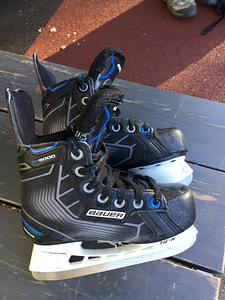 Хоккейные коньки Bauer, 31 (2 фото из 5)
