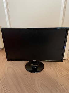 Benq GL2460 (1 foto / 2)