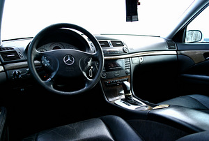 Mercedes-Benz E 270 CDI Avantgarde (5 foto / 6)
