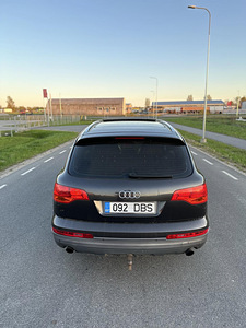 Audi Q7 2006a 3.0Tdi 7 kohta (4 foto / 6)