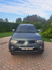 Mitsubishi l200 2.5 (1 foto / 2)