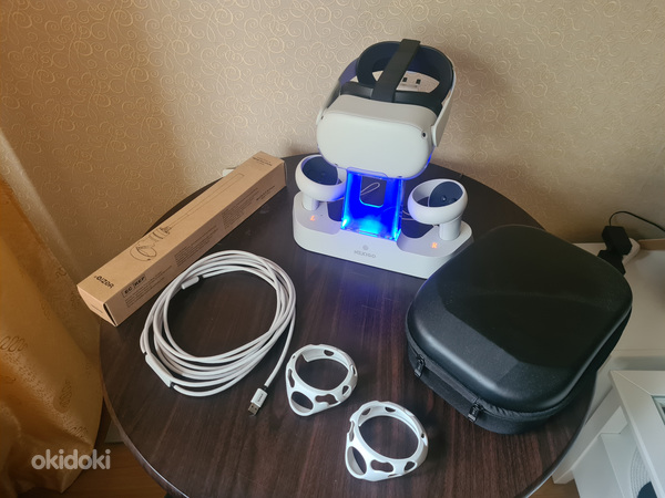 Oculus Quest 2 VR / 128gb + множество аксессуаров (фото #1)