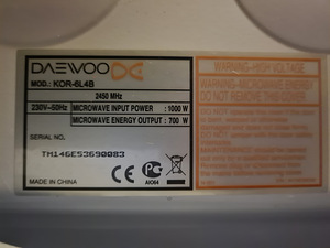Mikrolaineahi / Daewoo KOR-6L4B / 20L (3 foto / 3)