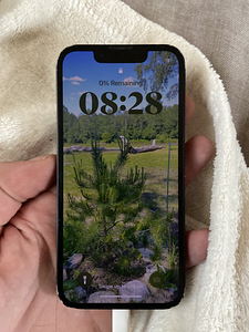 iPhone 13 Mini 128GB / defektiga (2 foto / 3)
