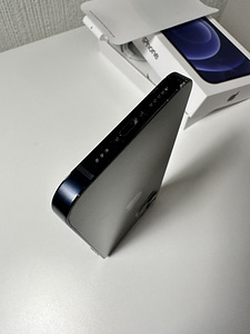 iPhone 12 64гб (3 фото из 3)