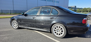 BMW 520I (6 foto / 11)