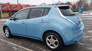 Nissan Leaf 2014 (3 фото из 4)