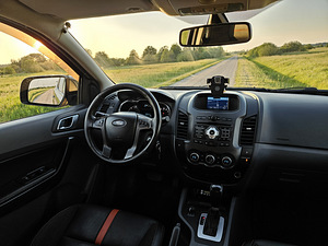 Ford Ranger Wildtrak 4WD AT (6 foto / 8)
