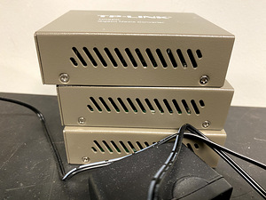 TP-LINK MC220L - Gigabit Ethernet Media Converter (5 foto / 5)