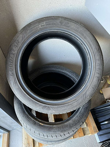 Goodyear Eagle F1 Asymmetric 3 235/45r18 (2 foto / 4)