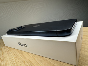 iPhone 15 Pro Max, Blue Titanium (garantii kuni 19.11.25). (1 foto / 10)