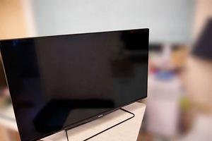 Philips телевизор 47” (1 фото из 6)