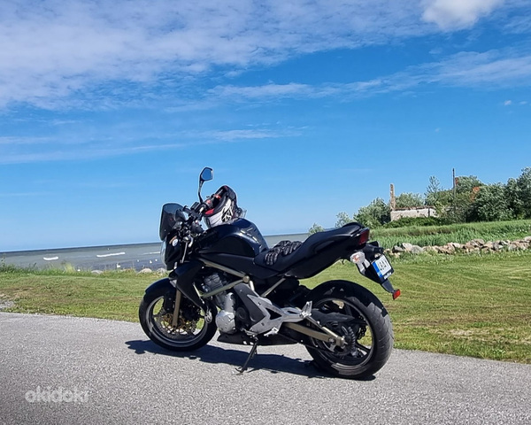 Müüa mootorratas Kawasaki ER-6n