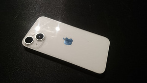 iPhone 14 128gb (1 foto / 5)