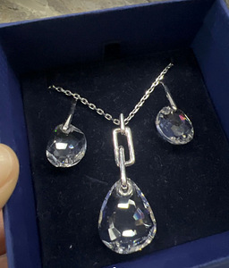 Swarovski (2 foto / 3)