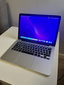 Macbook Pro Early 2015 / 2,7GHz / 8GB RAM / SSD (1 foto / 8)