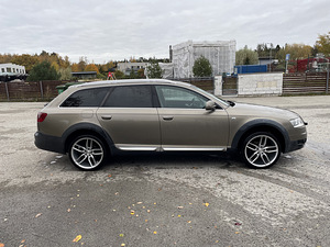 Audi A6 Allroad Quattro (13 foto / 15)