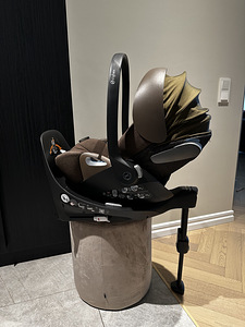 Turvahäll Cybex Cloud Z+ koos Base Z isofix 360 alusega (1 foto / 2)