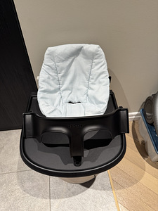 Stokke laud + beebiiste + pehmendi (2 foto / 5)