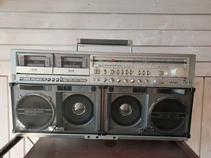 Kassettraadio Sharp GP-777H (2 foto / 2)