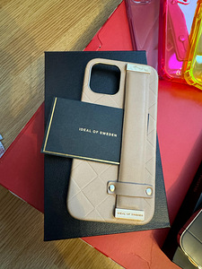 iPhone 12 pro max 256gb gold (5 foto / 8)