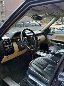 Land Rover Range Rover 4.4 (6 foto / 11)