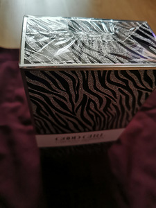 CAROLINA HERRERA GOOD GIRL SUPERSTARS 80ML (3 foto / 3)