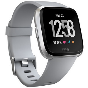 Смарт часы Fitbit Versa FB505 + зарядка