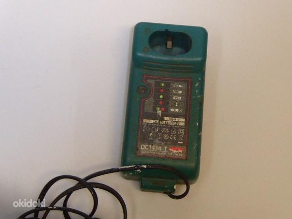 Зарядное устройство Makita DC1414T (фото #2)