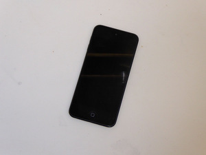 Apple iPod Touch 5 32GB (2 foto / 6)