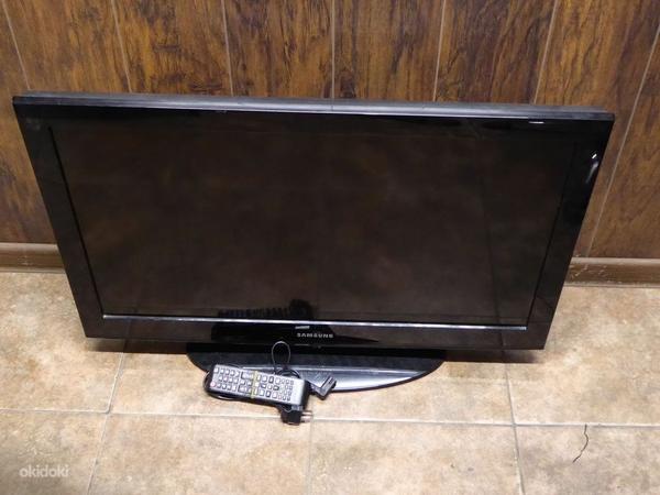 Телевизор Samsung LE32E420E2W + пульт (фото #3)