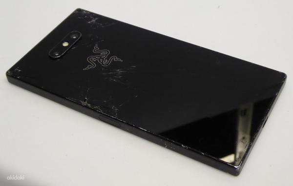 Телефон Razer Phone 2 Заднее Стекло Разбито (фото #5)
